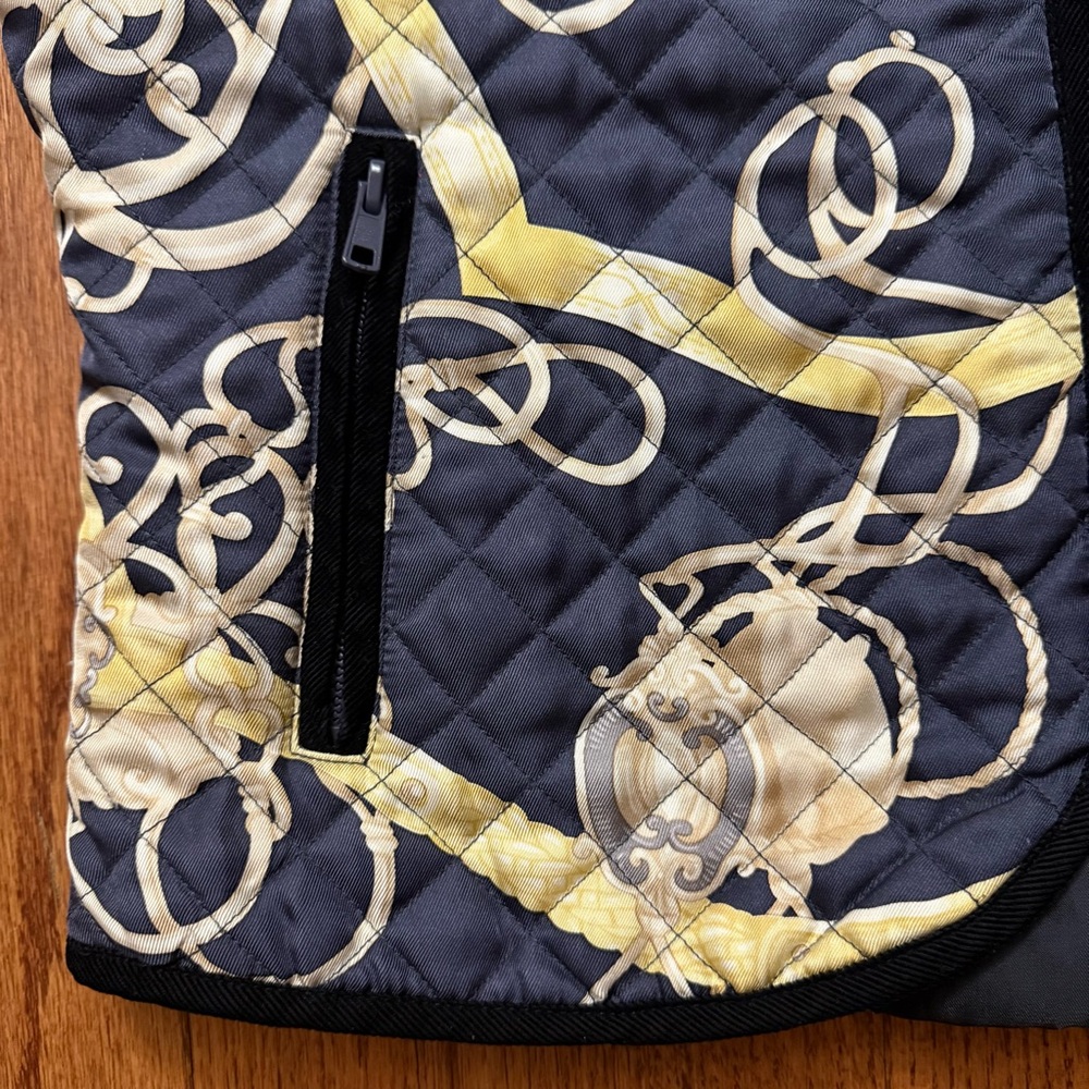 J. Mclaughlin Equestrian Chain Pattern Silk Quilt… - image 6